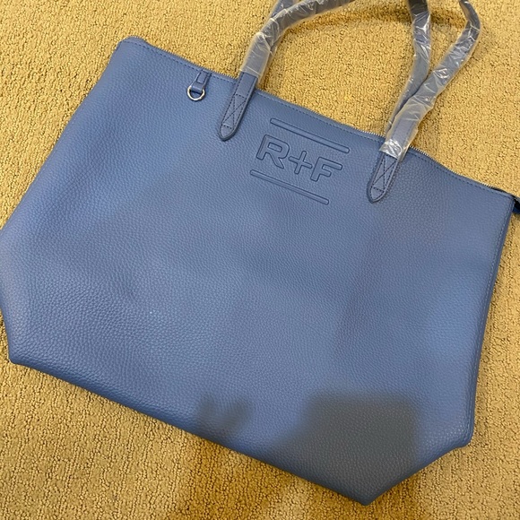 Rodan and Fields tote and make up bag - Picture 3 of 5